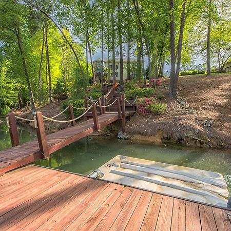 Lakeside Landing By Avantstay Private Dock Mooresville Ngoại thất bức ảnh