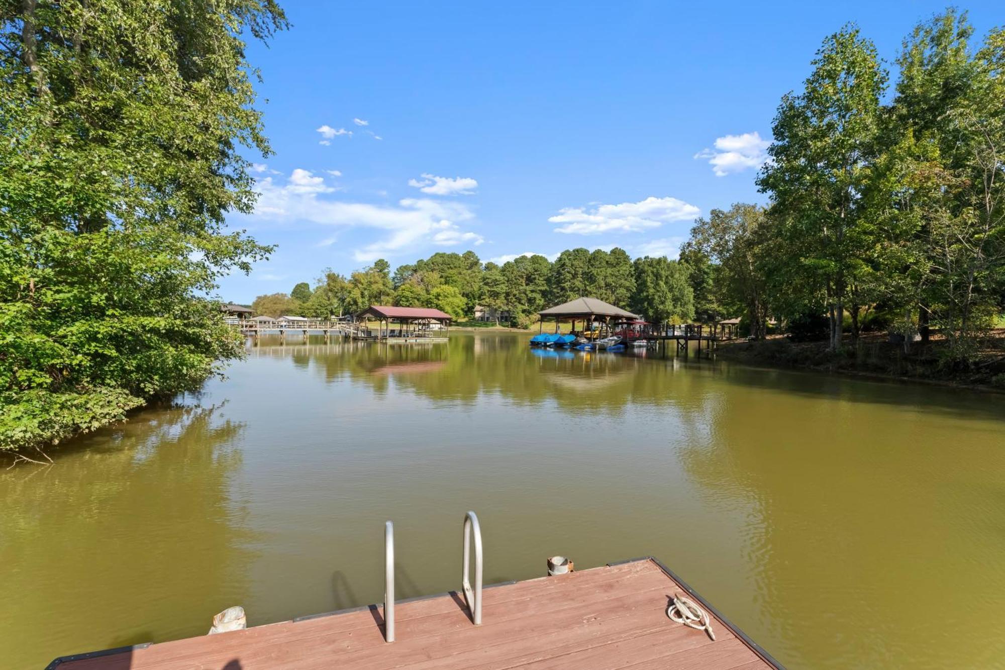 Lakeside Landing By Avantstay Private Dock Mooresville Ngoại thất bức ảnh