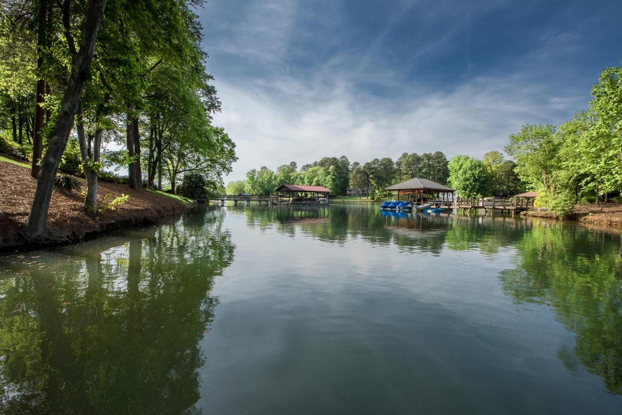Lakeside Landing By Avantstay Private Dock Mooresville Ngoại thất bức ảnh